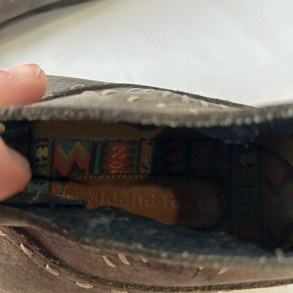 Hush puppies Vintage Leather Moccasins With Aztec Inspired Lining 8.5 - Picture 7 of 9